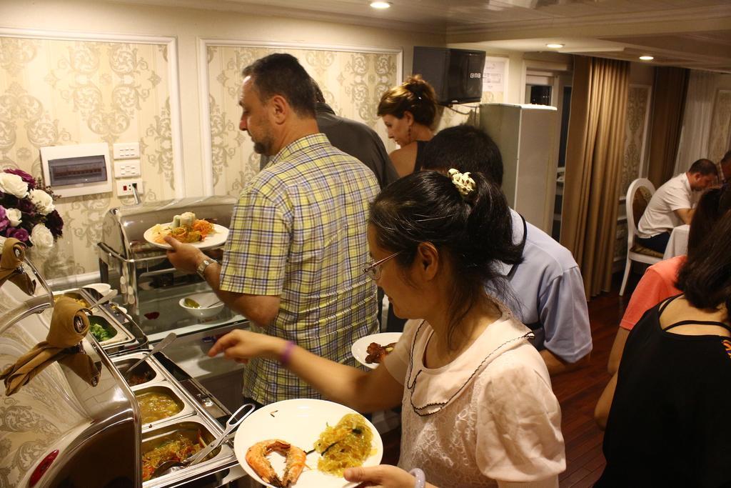 Signature Halong Cruise Ha Long Luaran gambar