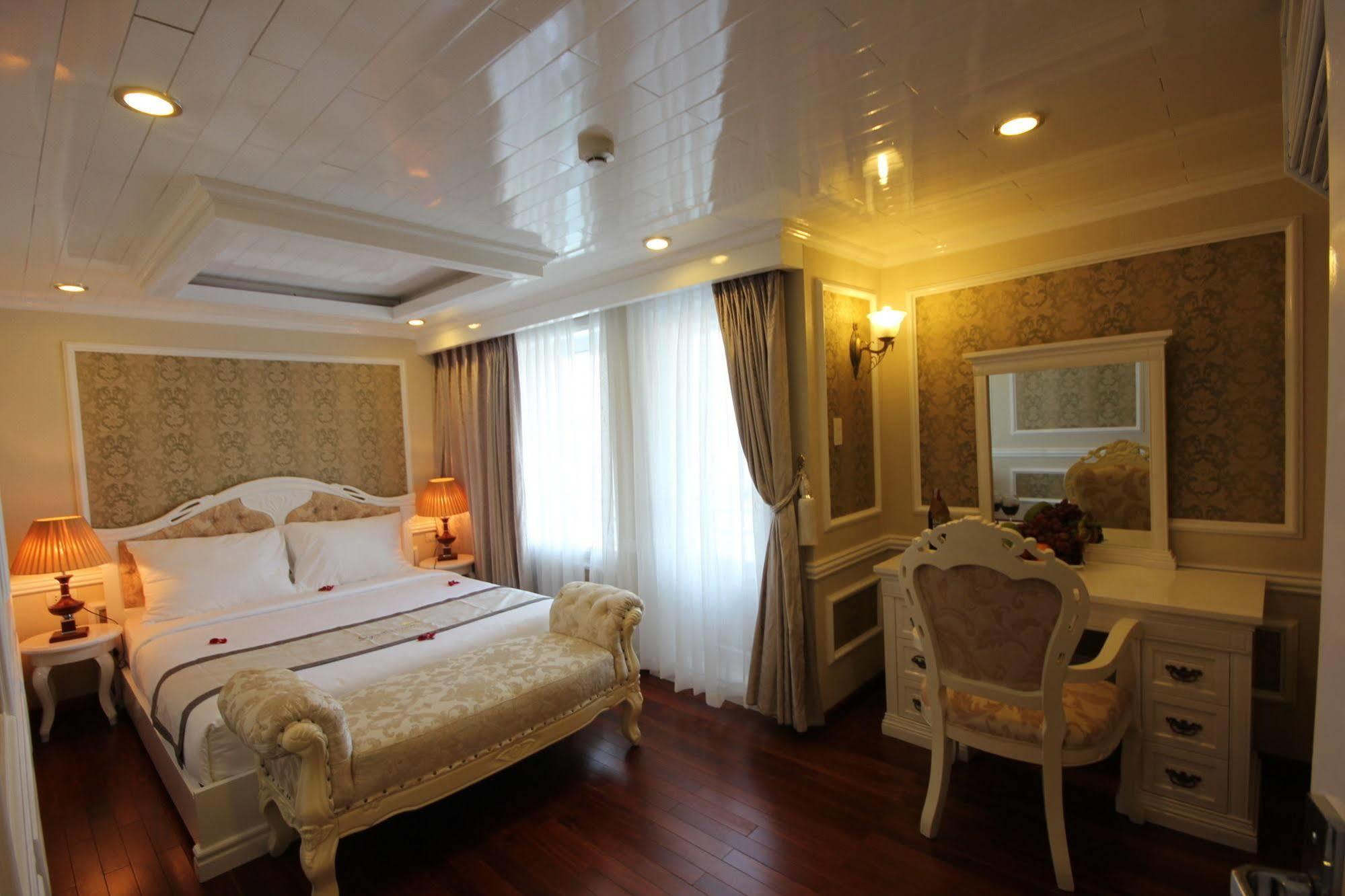 Signature Halong Cruise Ha Long Luaran gambar