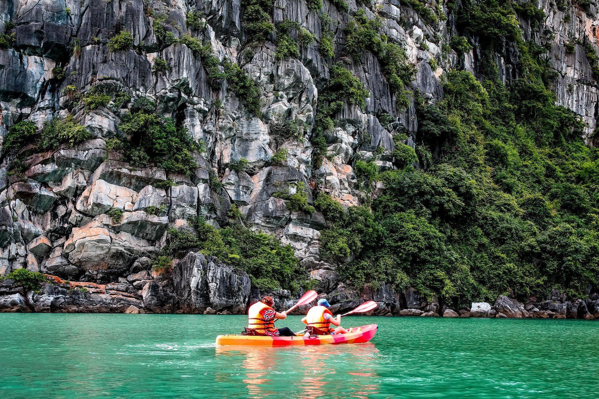 Signature Halong Cruise Ha Long Luaran gambar